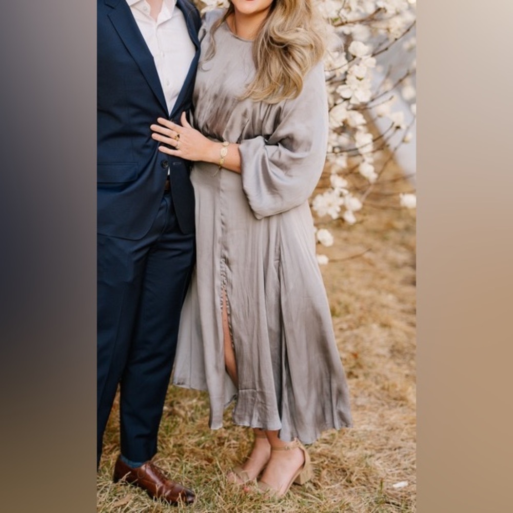 Astr Long Sleeve Gray Dress - Picture 7 of 7